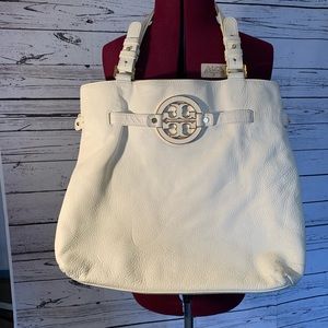 Tory Burch Amanda Collection